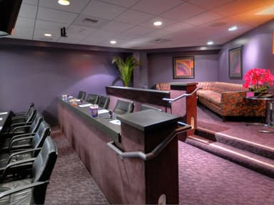 Encino Client Viewing A